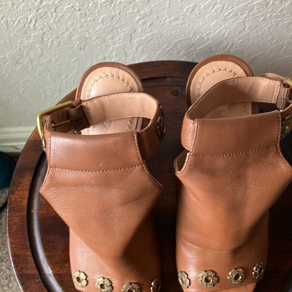 Coach: Brown Eddison G2503- adjustable ankle strap- Mule Heels- 5.5 - Picture 13 of 16